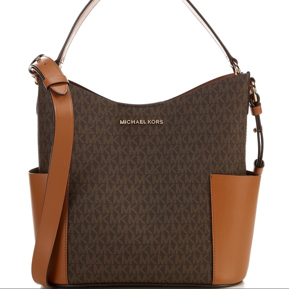 Michael Kors Handbags - New MK shoulder bag